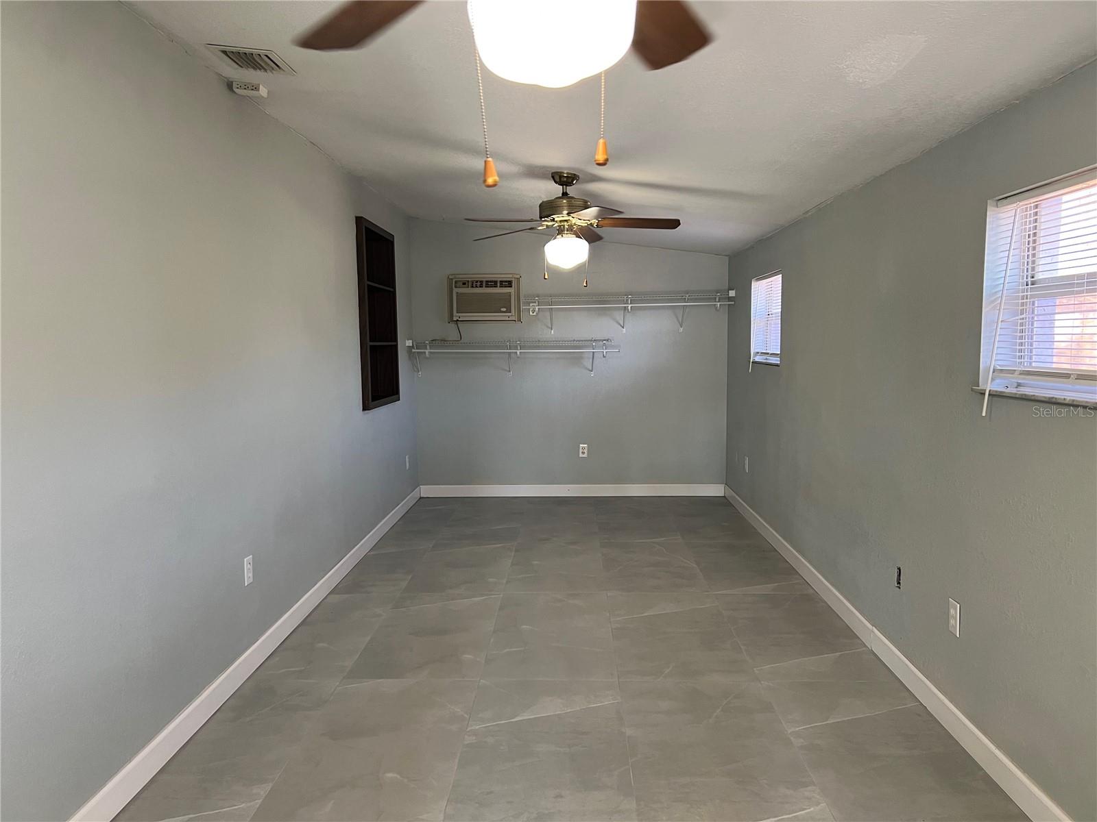 Image 3 of 14 For 21130 Gladis Avenue