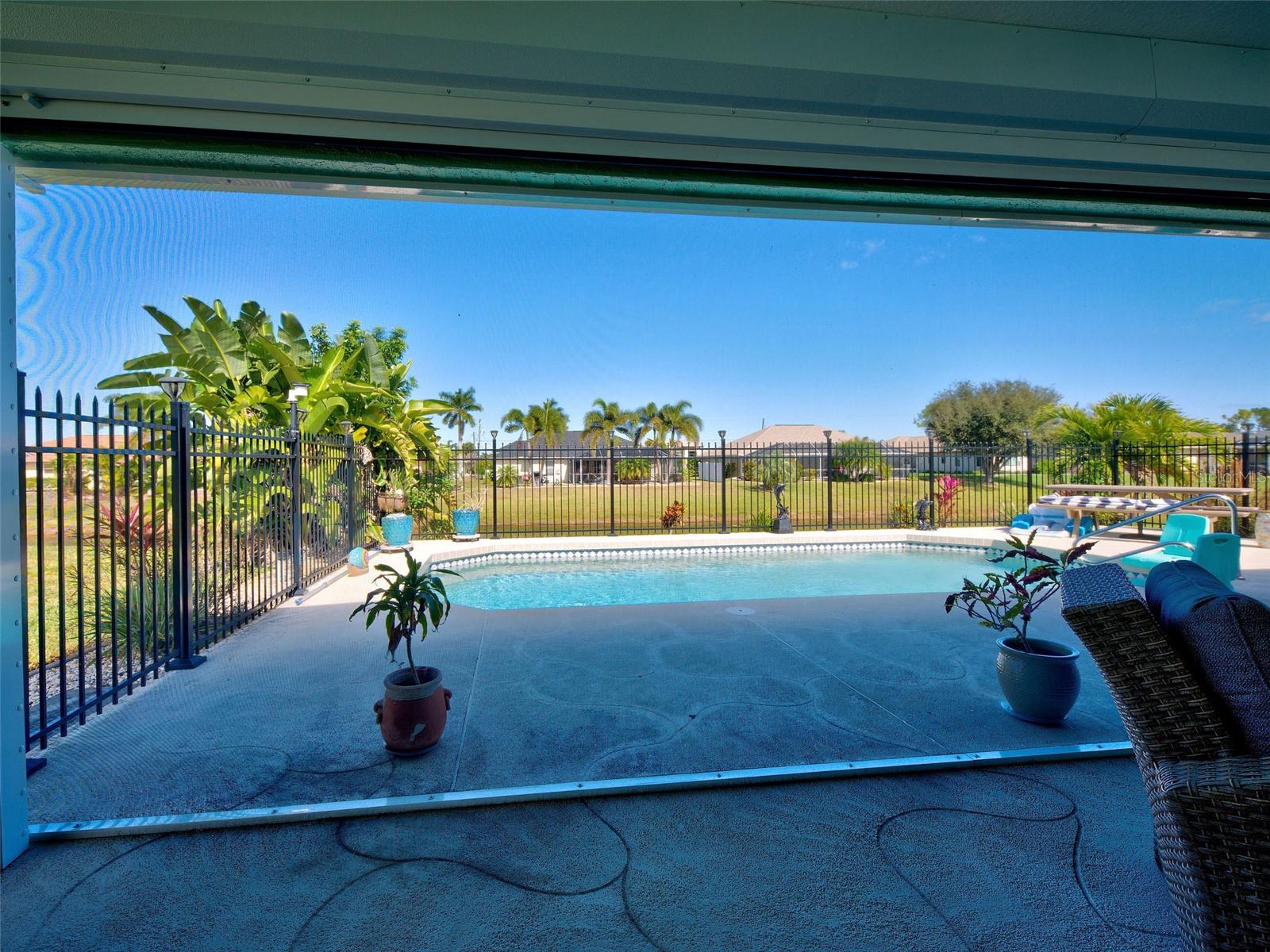 Image 18 of 81 For 77 Medalist Road