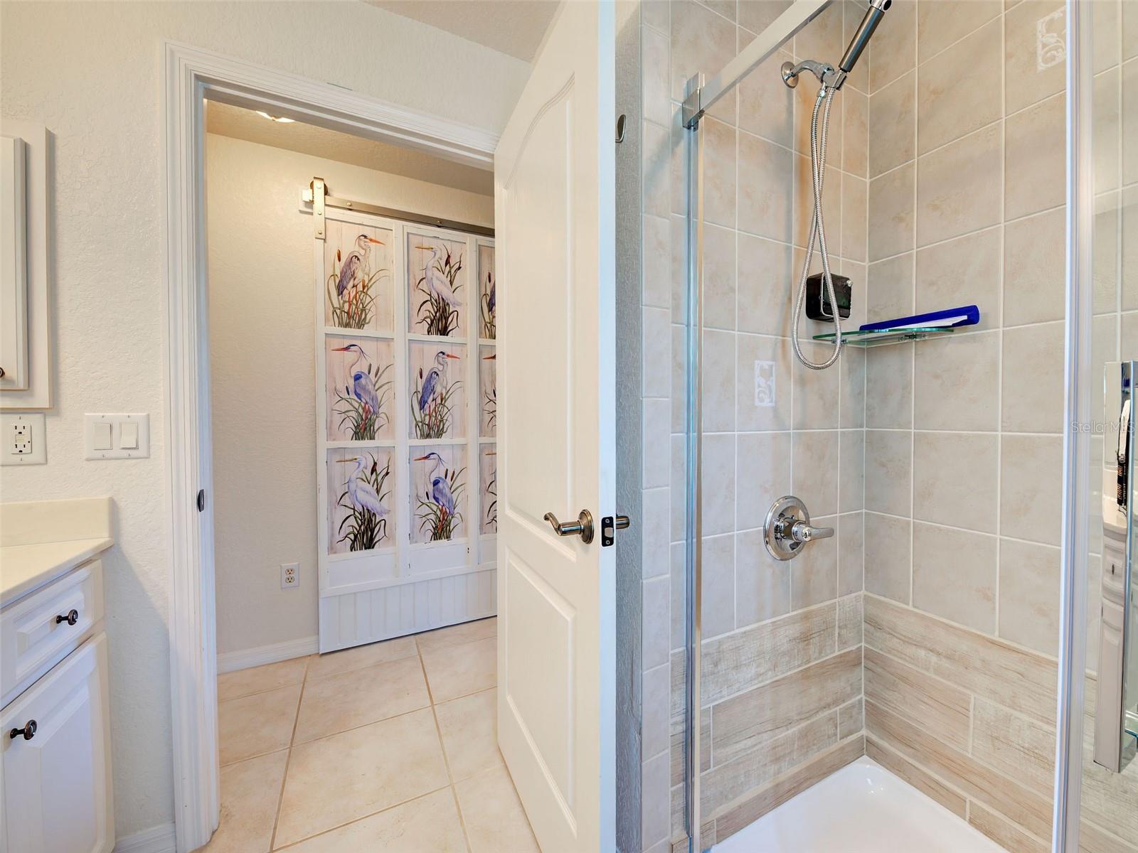 Image 50 of 81 For 77 Medalist Road