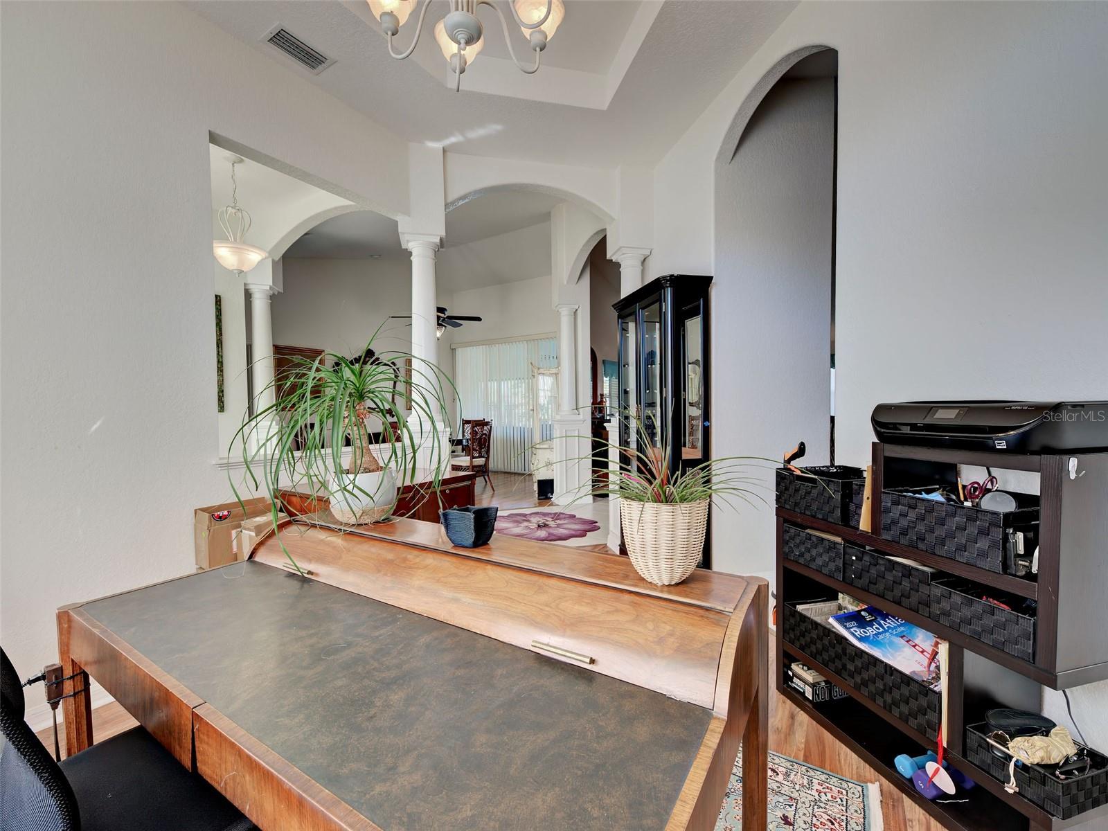 Image 61 of 81 For 77 Medalist Road