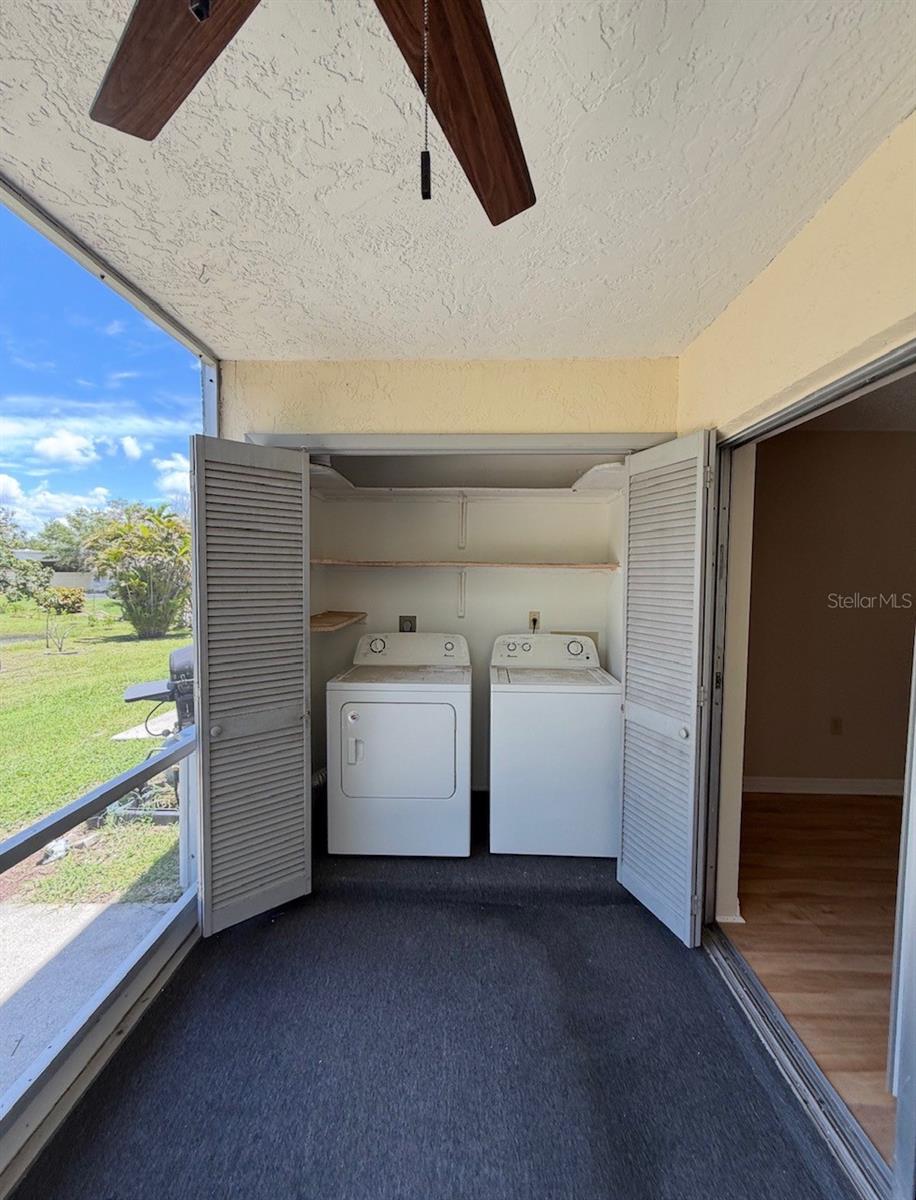 Image 8 of 9 For 513 Marion Avenue 2