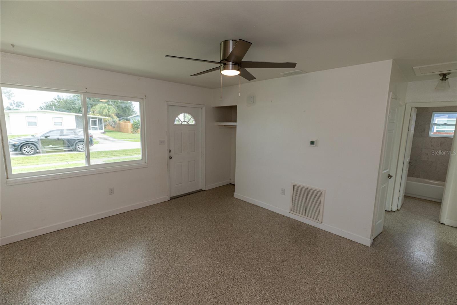 Image 9 of 14 For 21043 Bersell Avenue