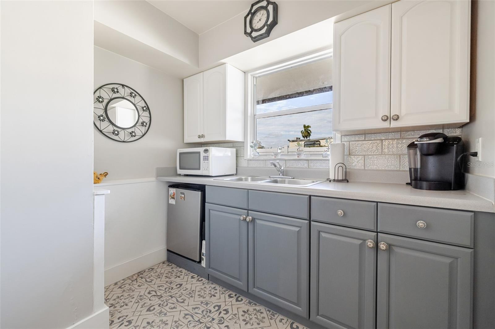 Image 12 of 38 For 164 Pondella Road