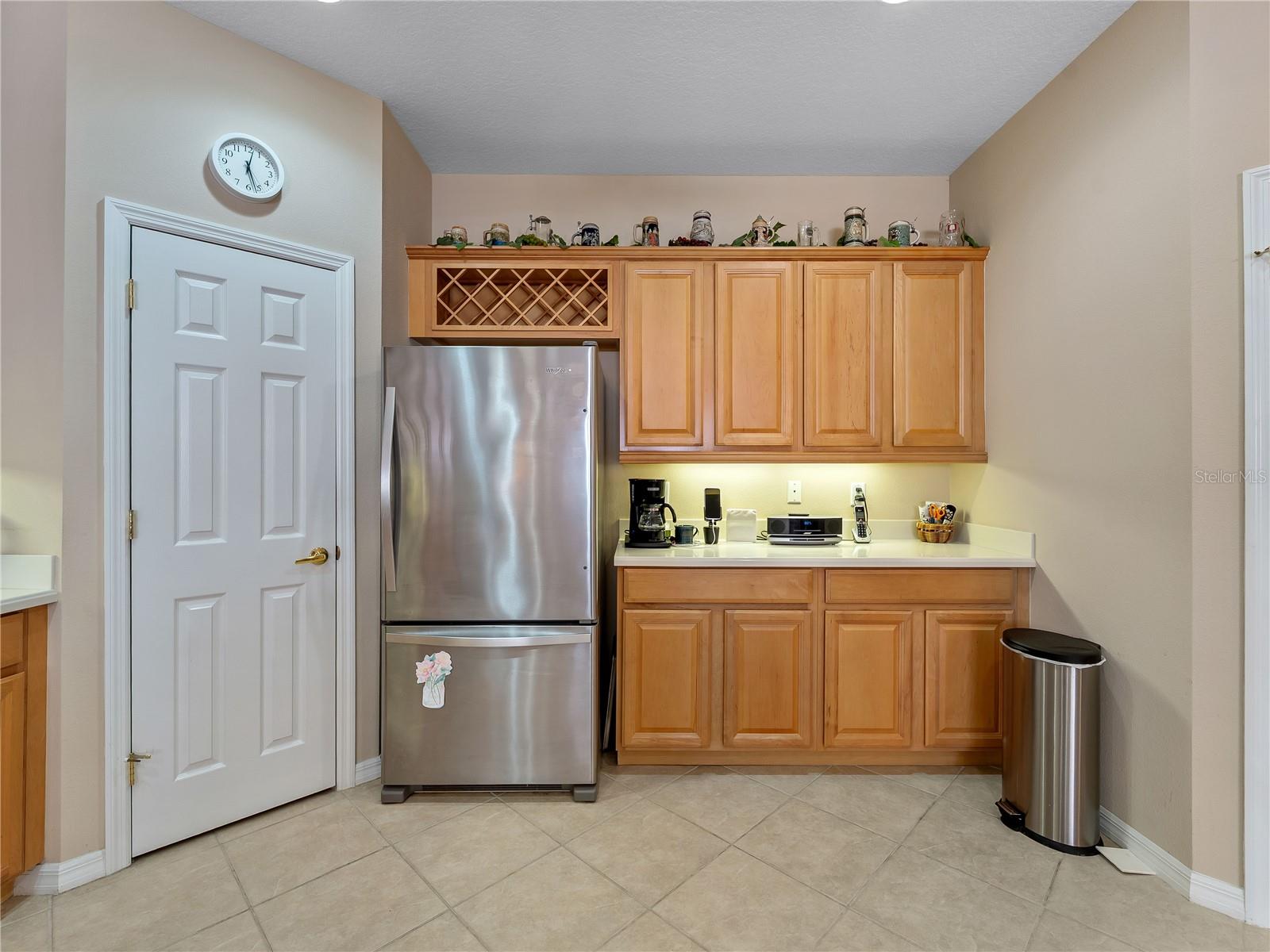 Image 12 of 49 For 4172 Lenox Boulevard