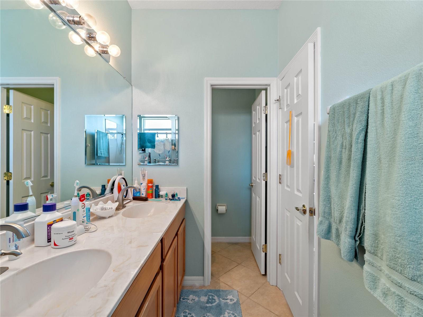 Image 24 of 49 For 4172 Lenox Boulevard