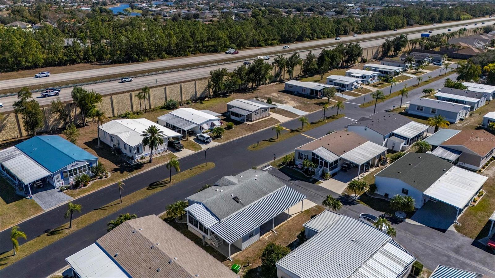 Image 45 of 56 For 1000 Kings Highway 413