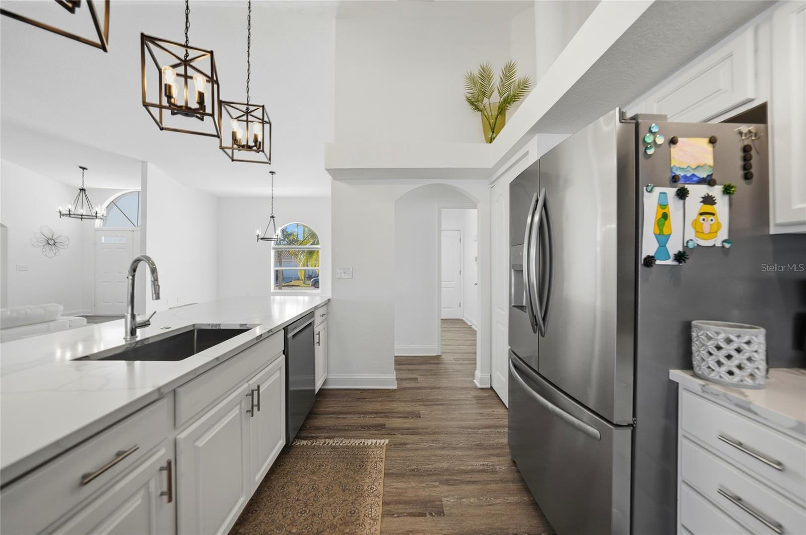 Image 11 of 37 For 2300 Via Esplanade