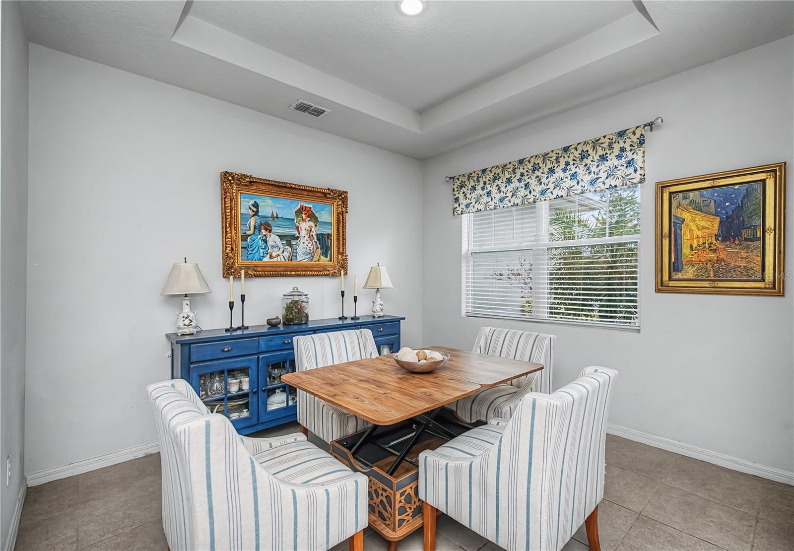 Image 12 of 64 For 2581 Ananas Road