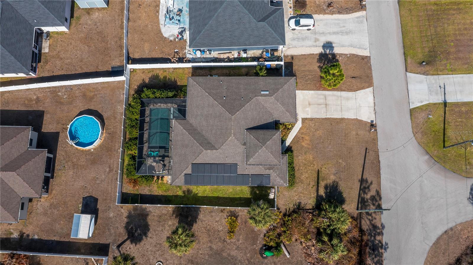 Image 58 of 64 For 2581 Ananas Road