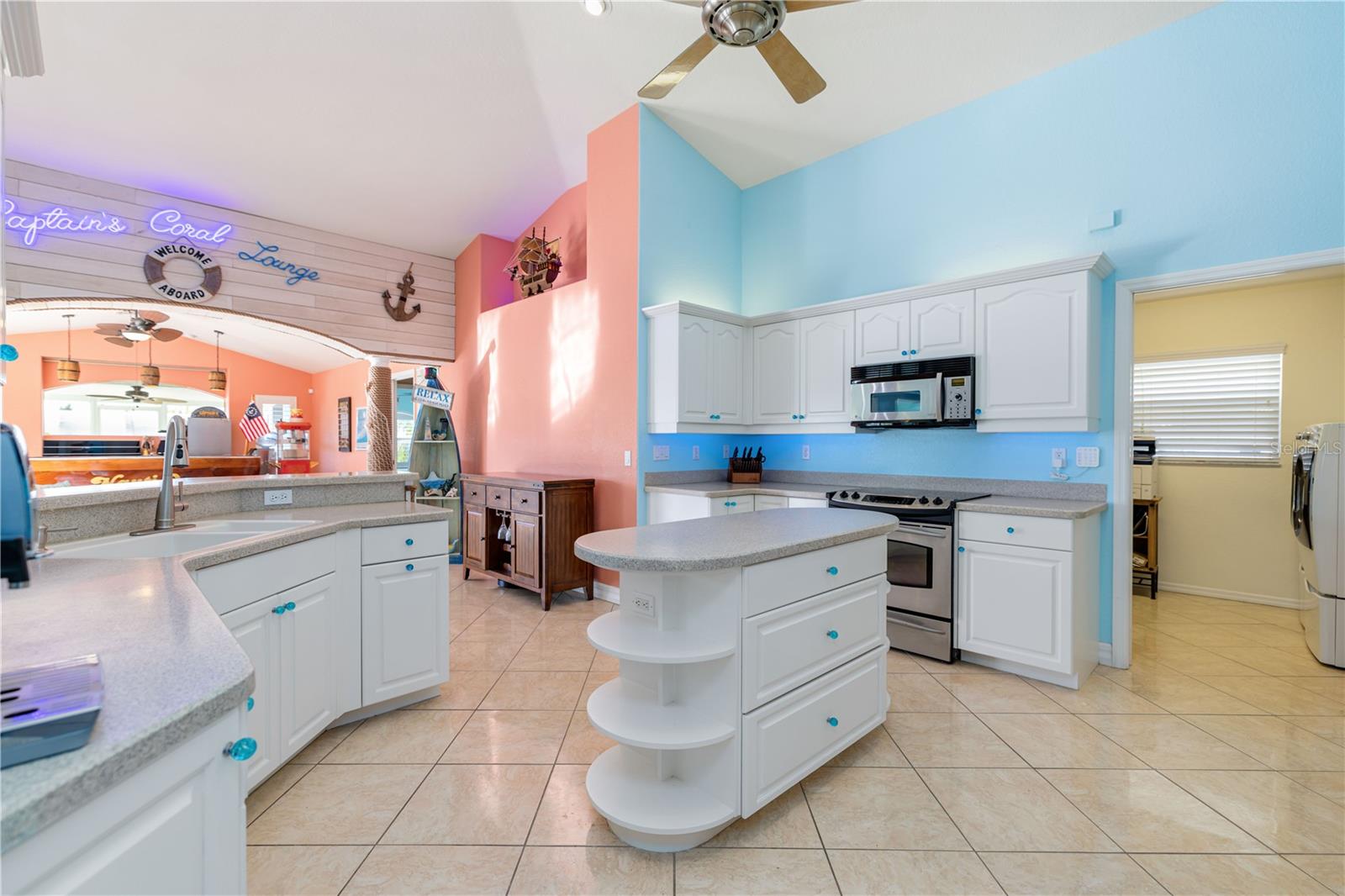 Image 24 of 70 For 8228 Tecumseh Circle