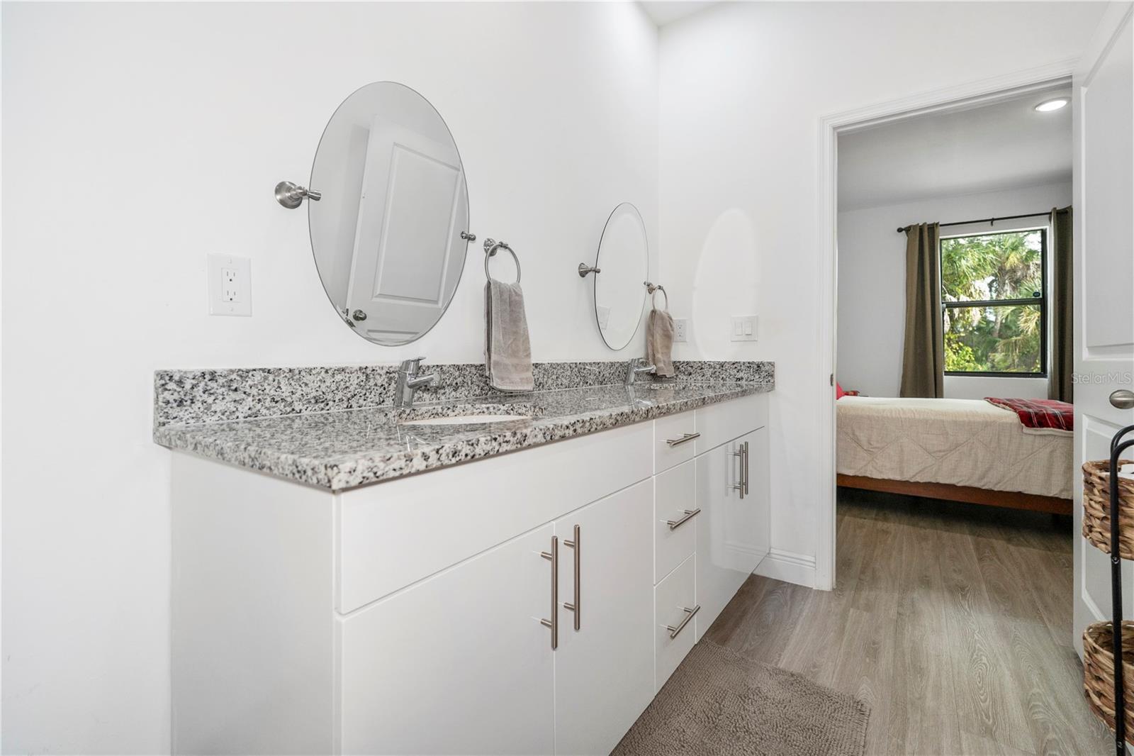 Image 14 of 47 For 8031 Sandy Cir