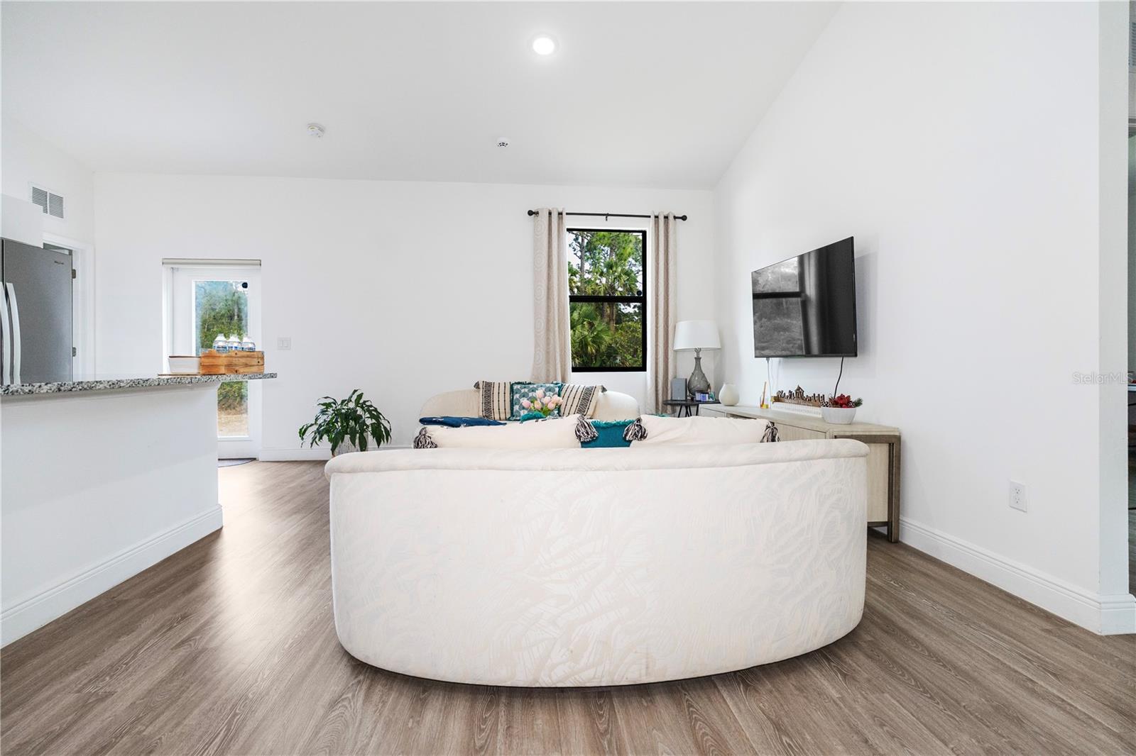 Image 2 of 47 For 8031 Sandy Cir