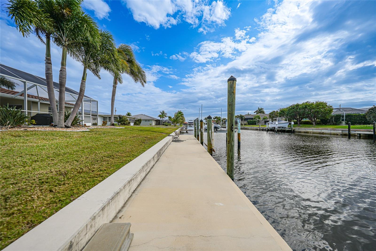 Image 31 of 34 For 495 Belvedere Court