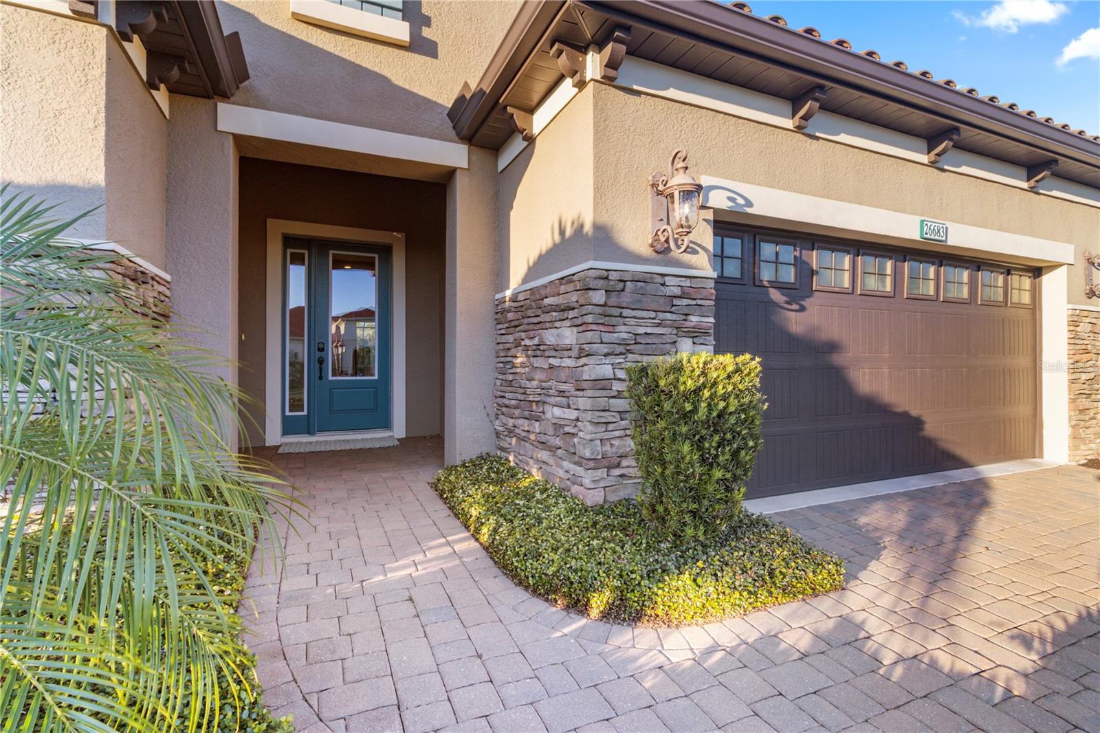 Image 4 of 62 For 26683 Raphis Royale Boulevard