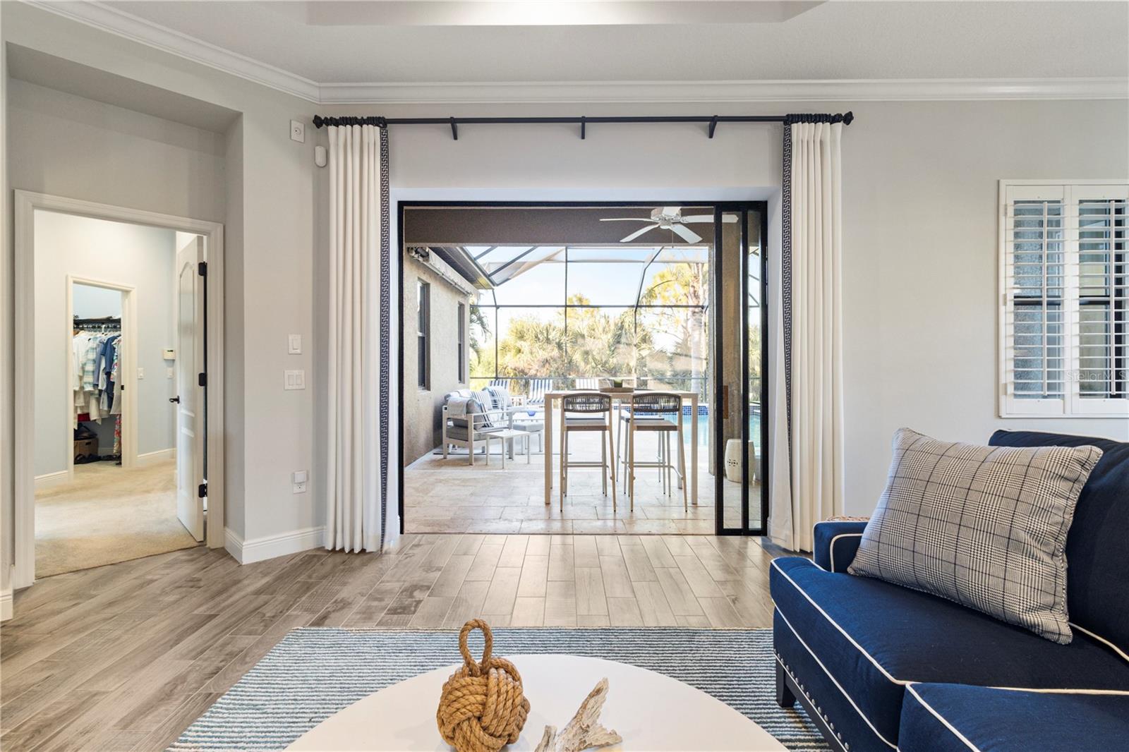 Image 42 of 62 For 26683 Raphis Royale Boulevard