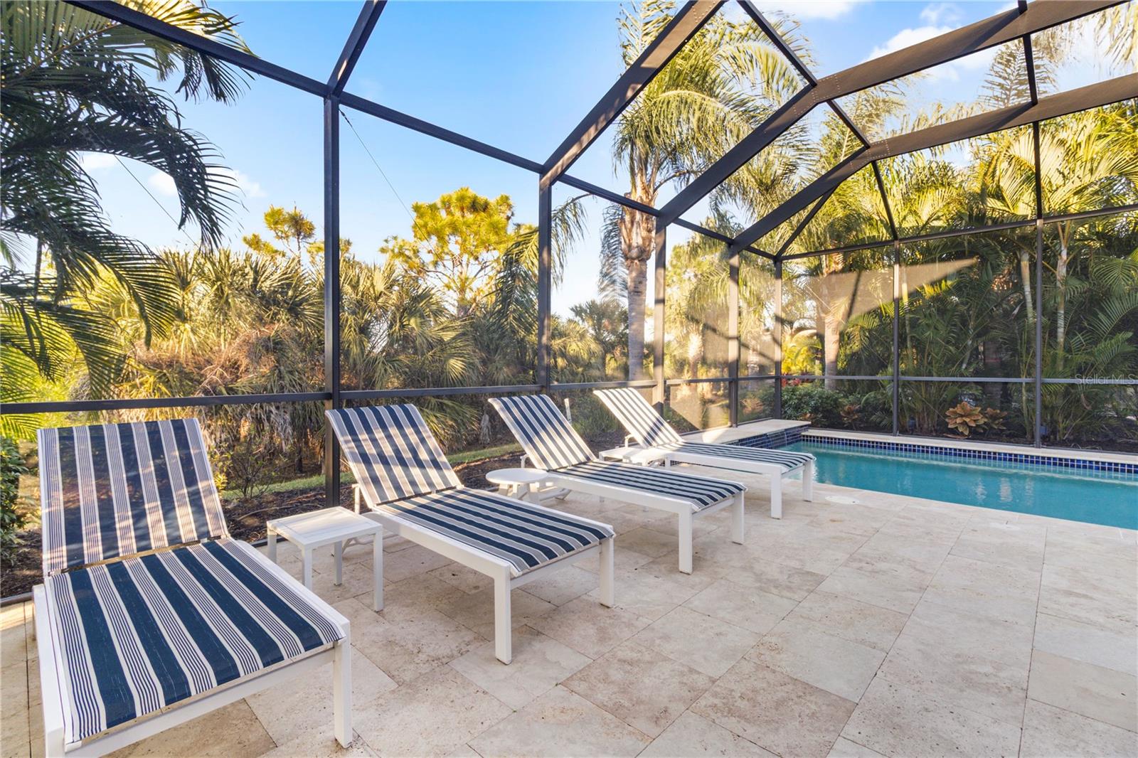 Image 47 of 62 For 26683 Raphis Royale Boulevard