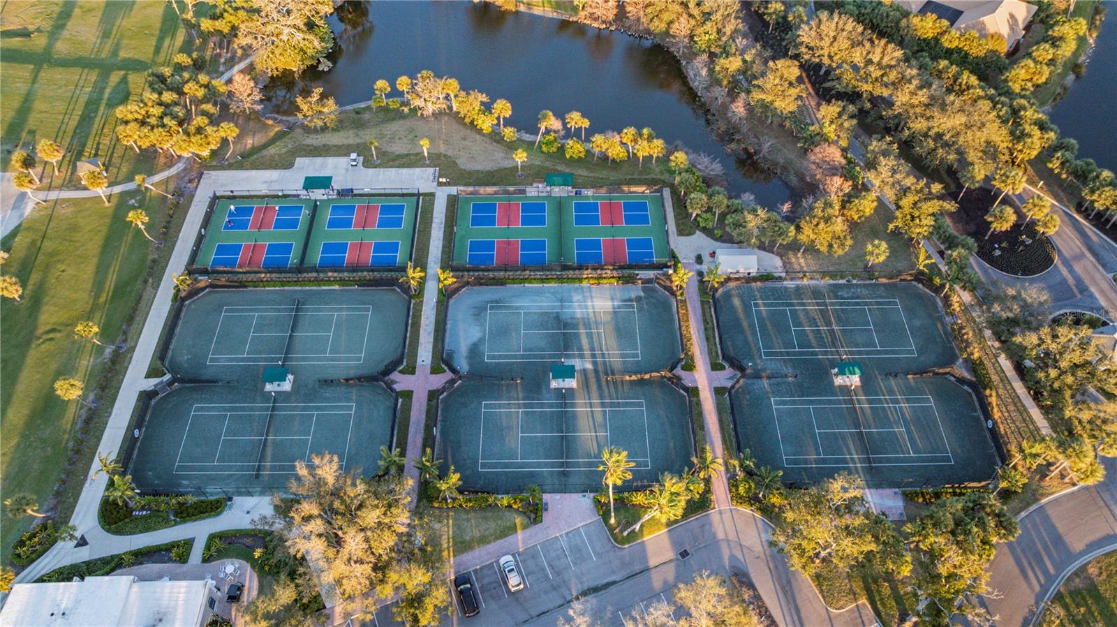 Image 56 of 62 For 26683 Raphis Royale Boulevard