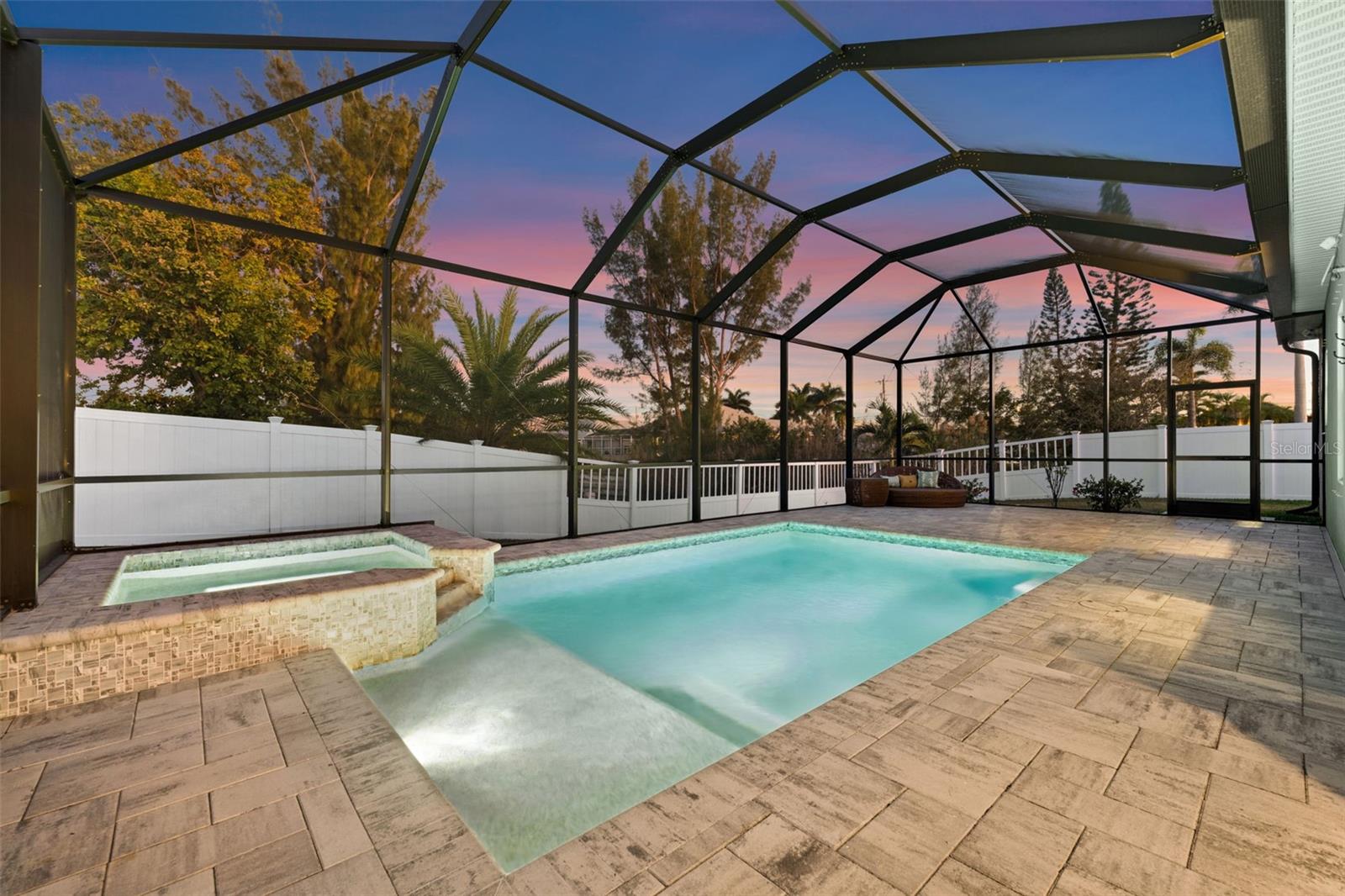 Image 43 of 52 For 2213 7th Place