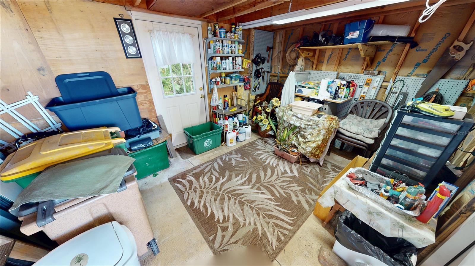 Image 23 of 34 For 10101 Burnt Store Road 141