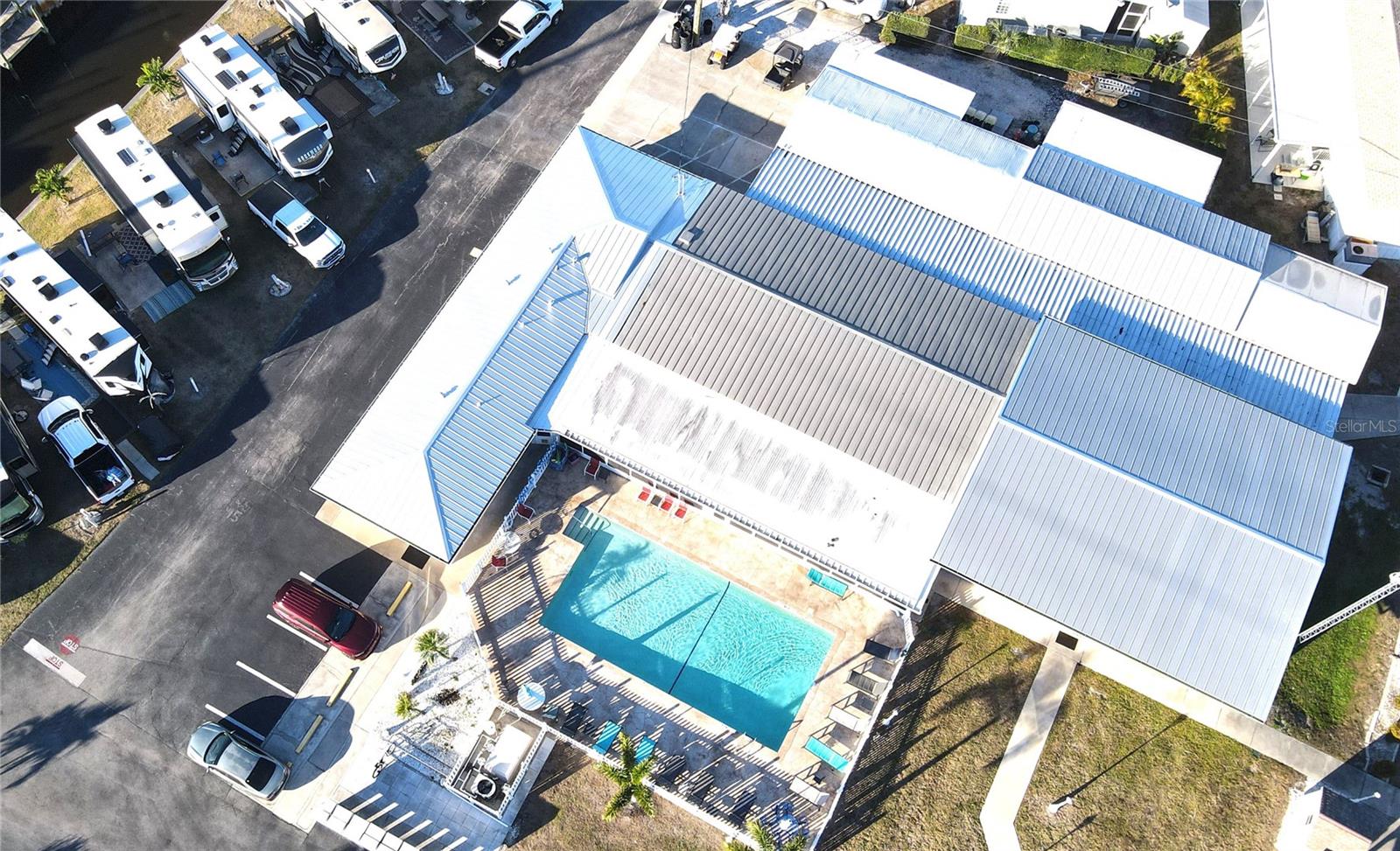 Image 26 of 34 For 10101 Burnt Store Road 141