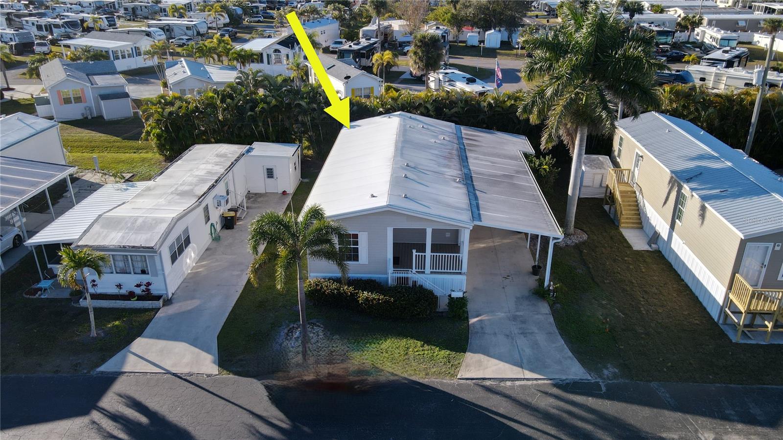 Image 29 of 34 For 10101 Burnt Store Road 141