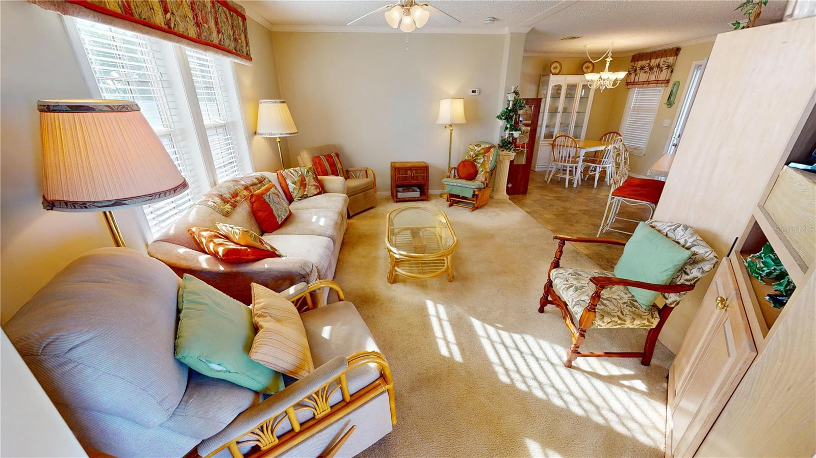 Image 6 of 34 For 10101 Burnt Store Road 141