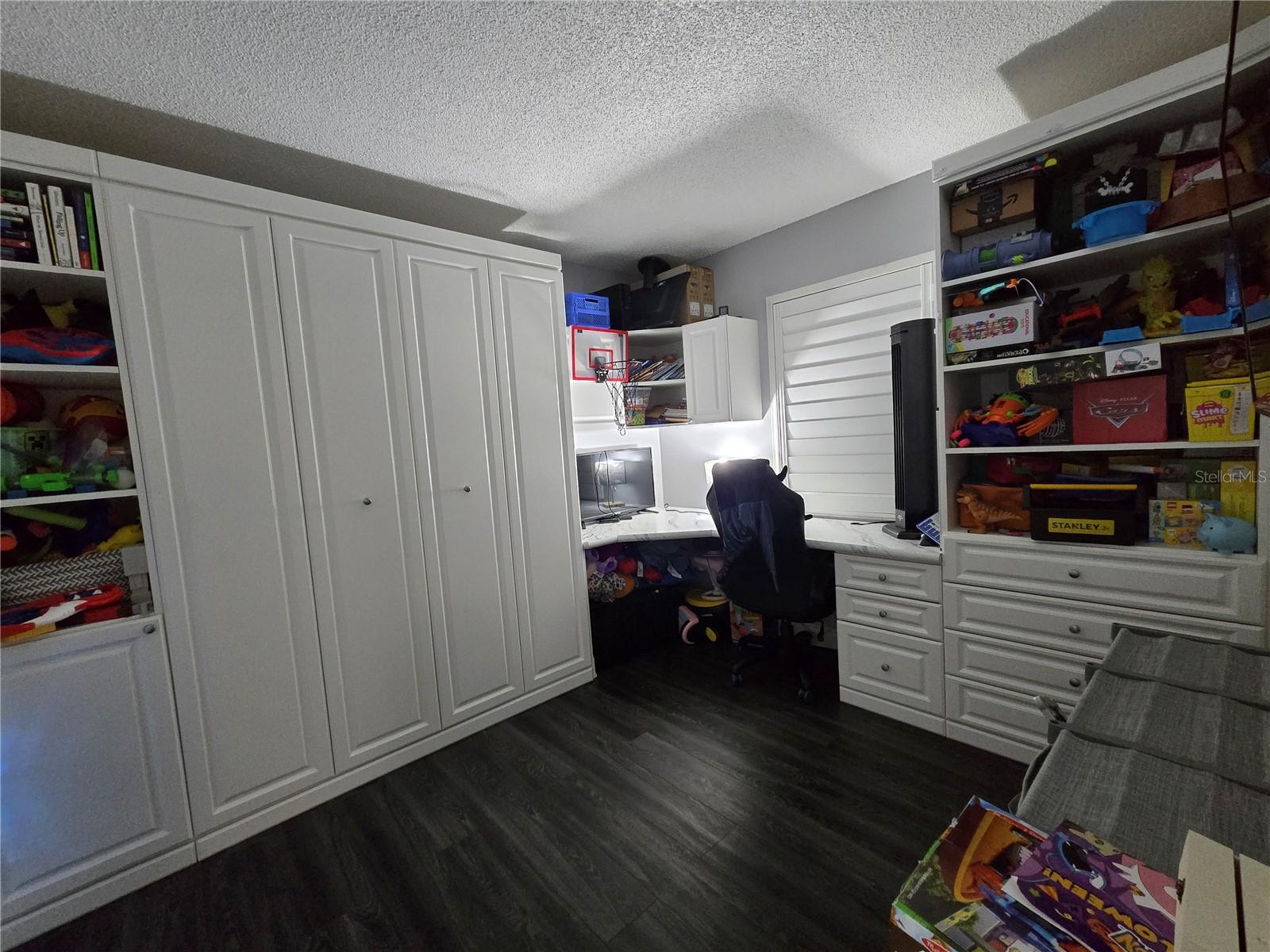 Image 16 of 20 For 19505 Quesada Avenue Ss103