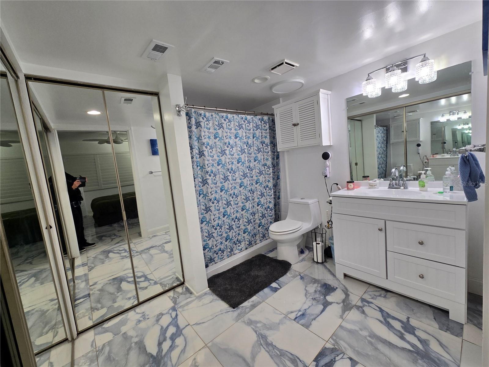 Image 6 of 20 For 19505 Quesada Avenue Ss103