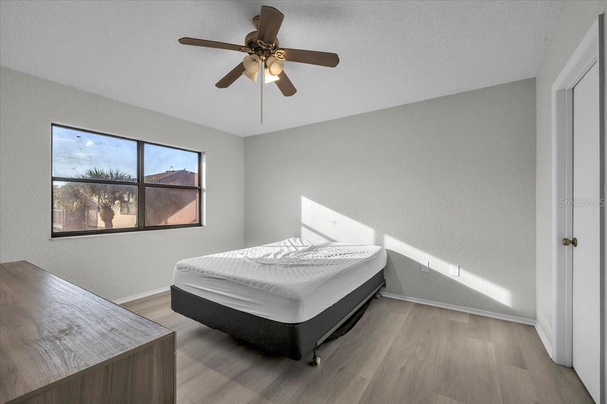 Image 19 of 44 For 22441 Westchester Boulevard 1500g