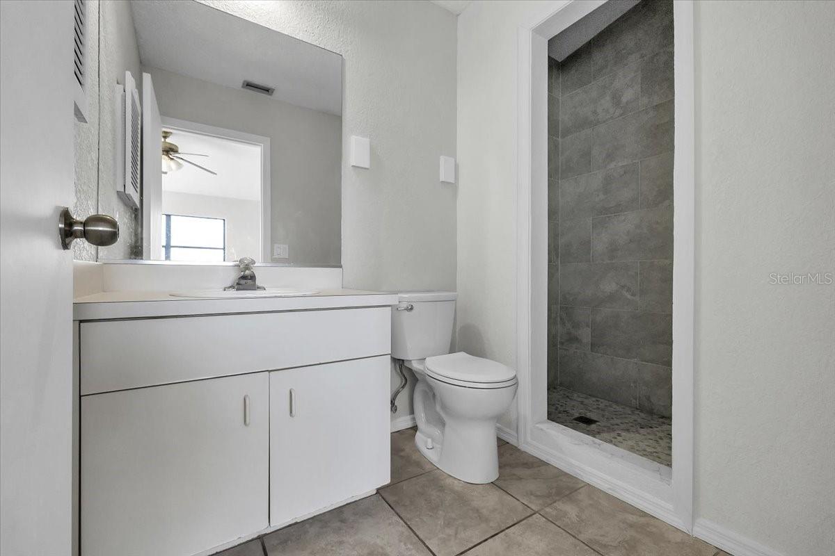 Image 23 of 44 For 22441 Westchester Boulevard 1500g