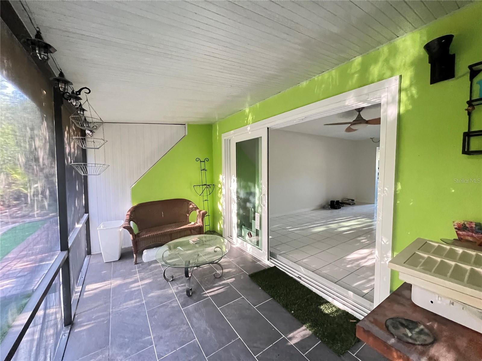 Image 16 of 47 For 1020 Marion Avenue 52