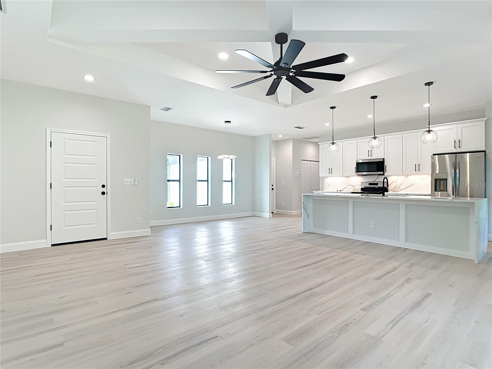 Image 23 of 44 For 6231 Rowe Street