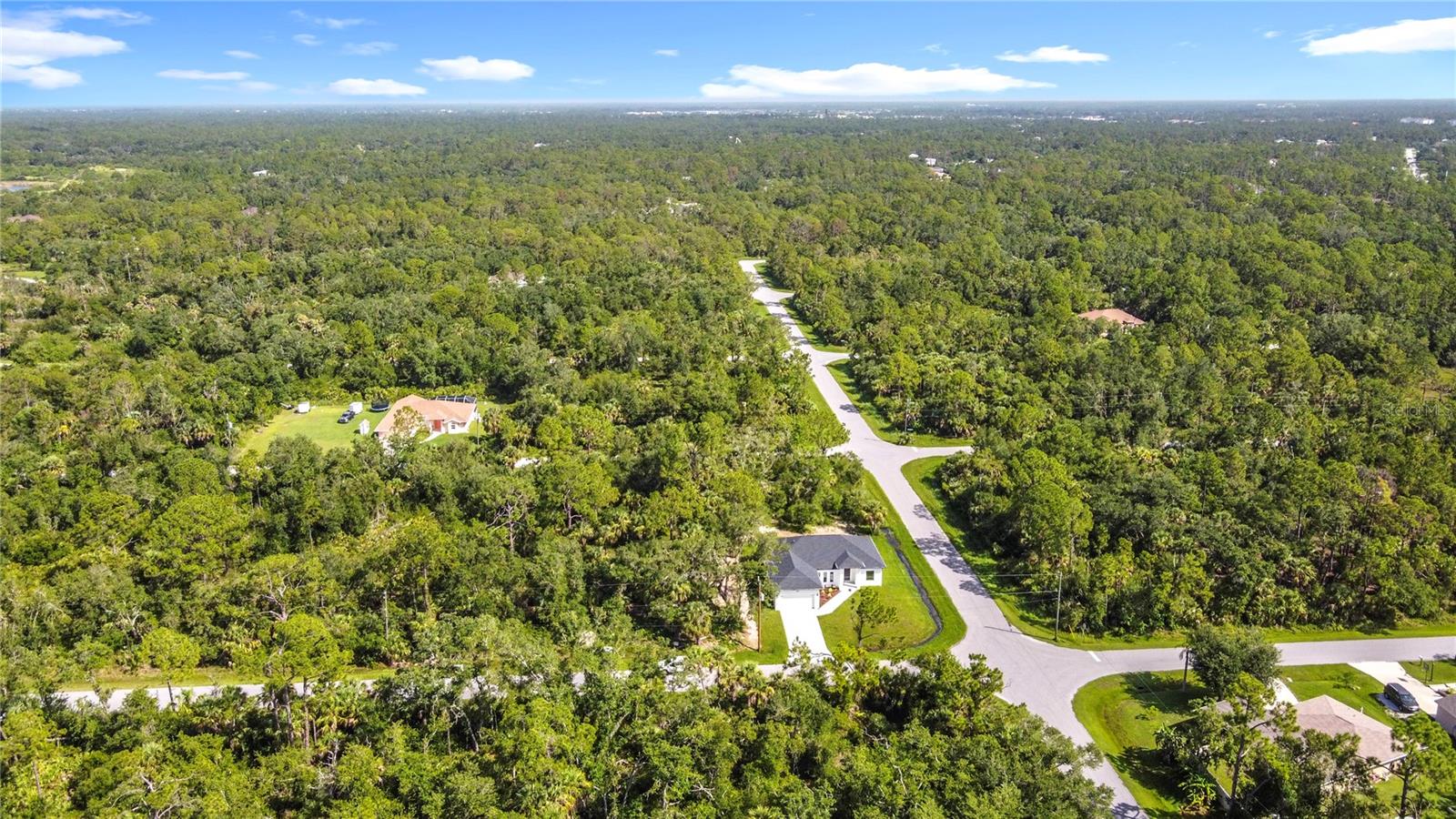 Image 31 of 44 For 6231 Rowe Street