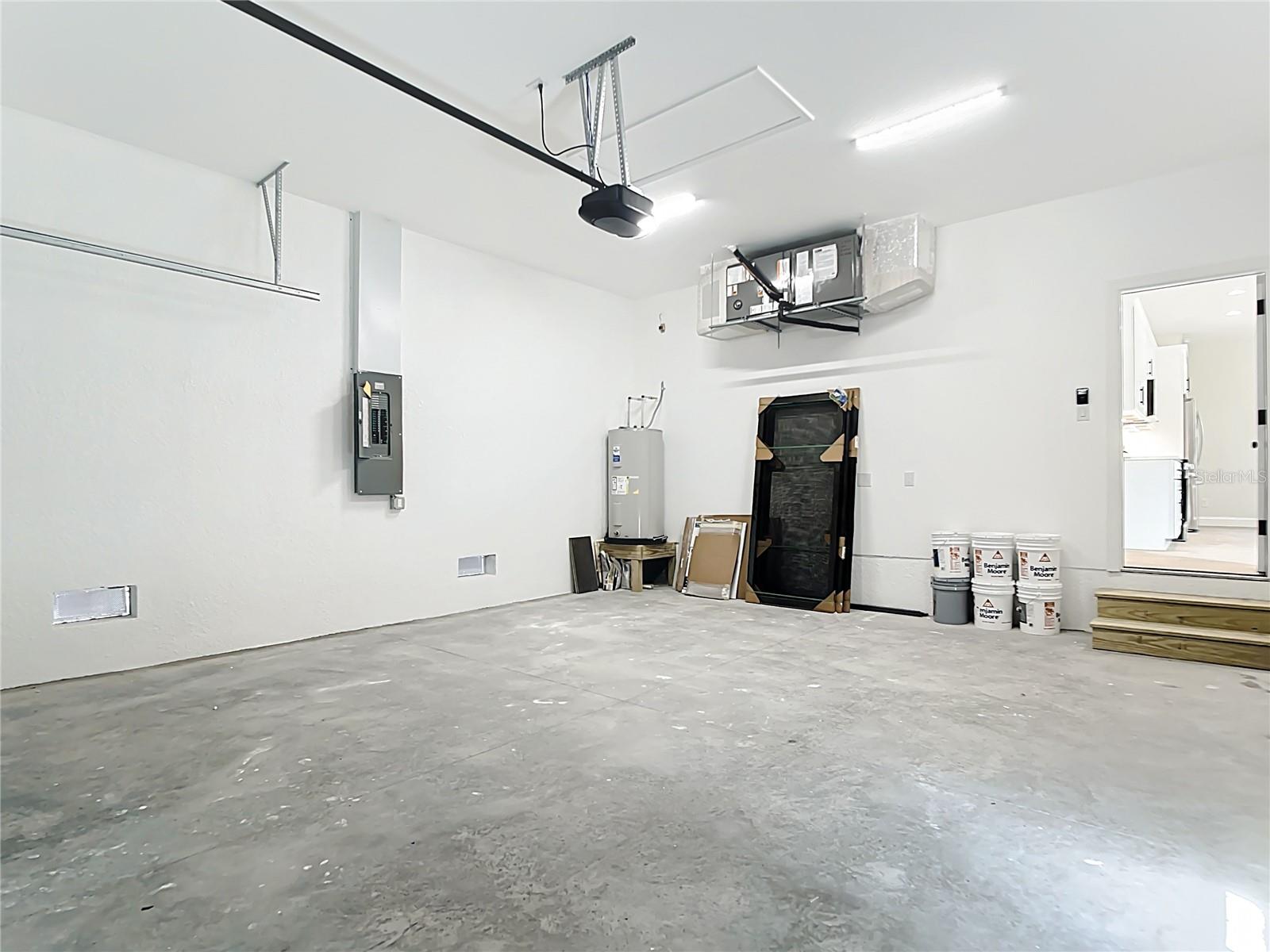 Image 35 of 44 For 6231 Rowe Street