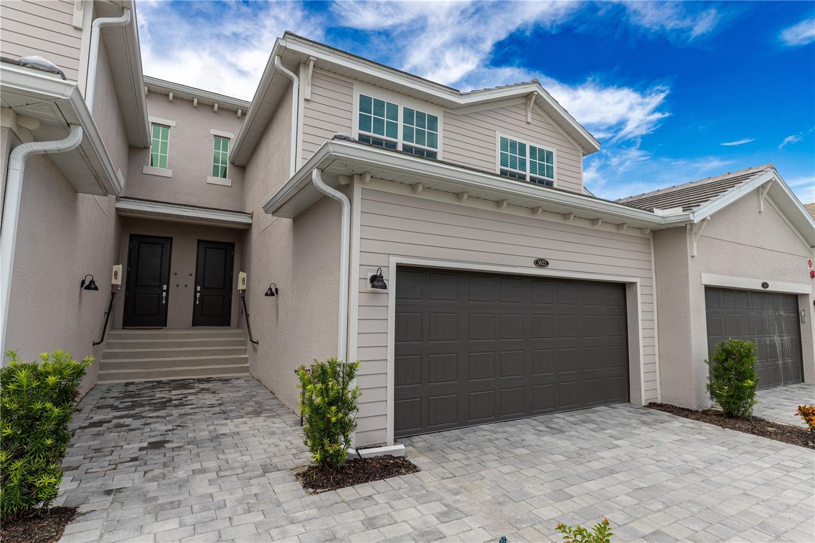 Image 2 of 27 For 16572 Kingwood Lane 3622