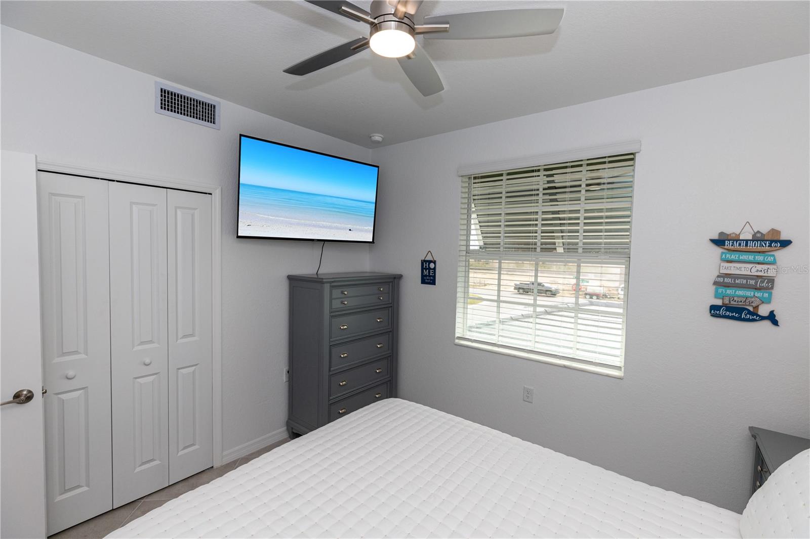 Image 13 of 23 For 15375 Green Acres Avenue 2228