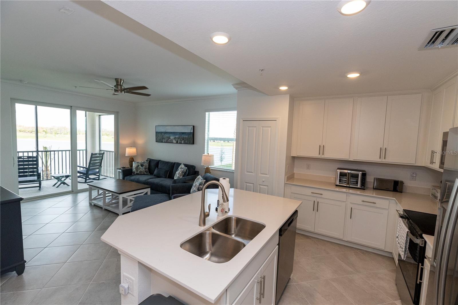 Image 17 of 23 For 15375 Green Acres Avenue 2228