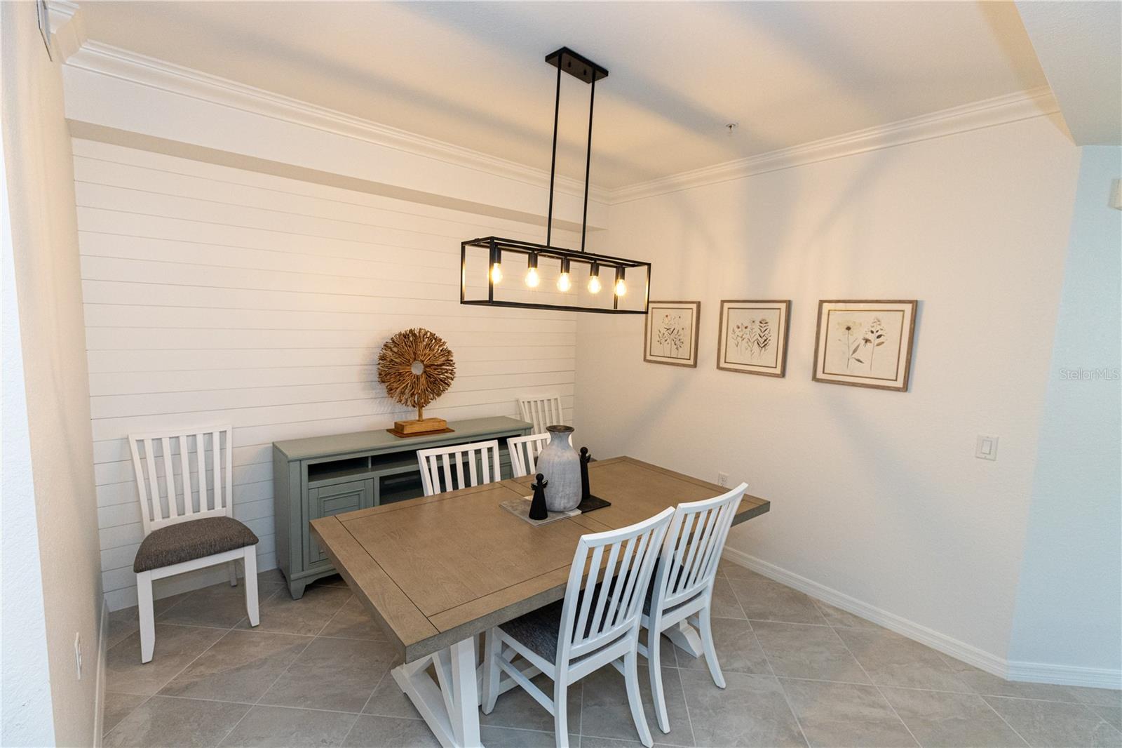 Image 4 of 23 For 15375 Green Acres Avenue 2228