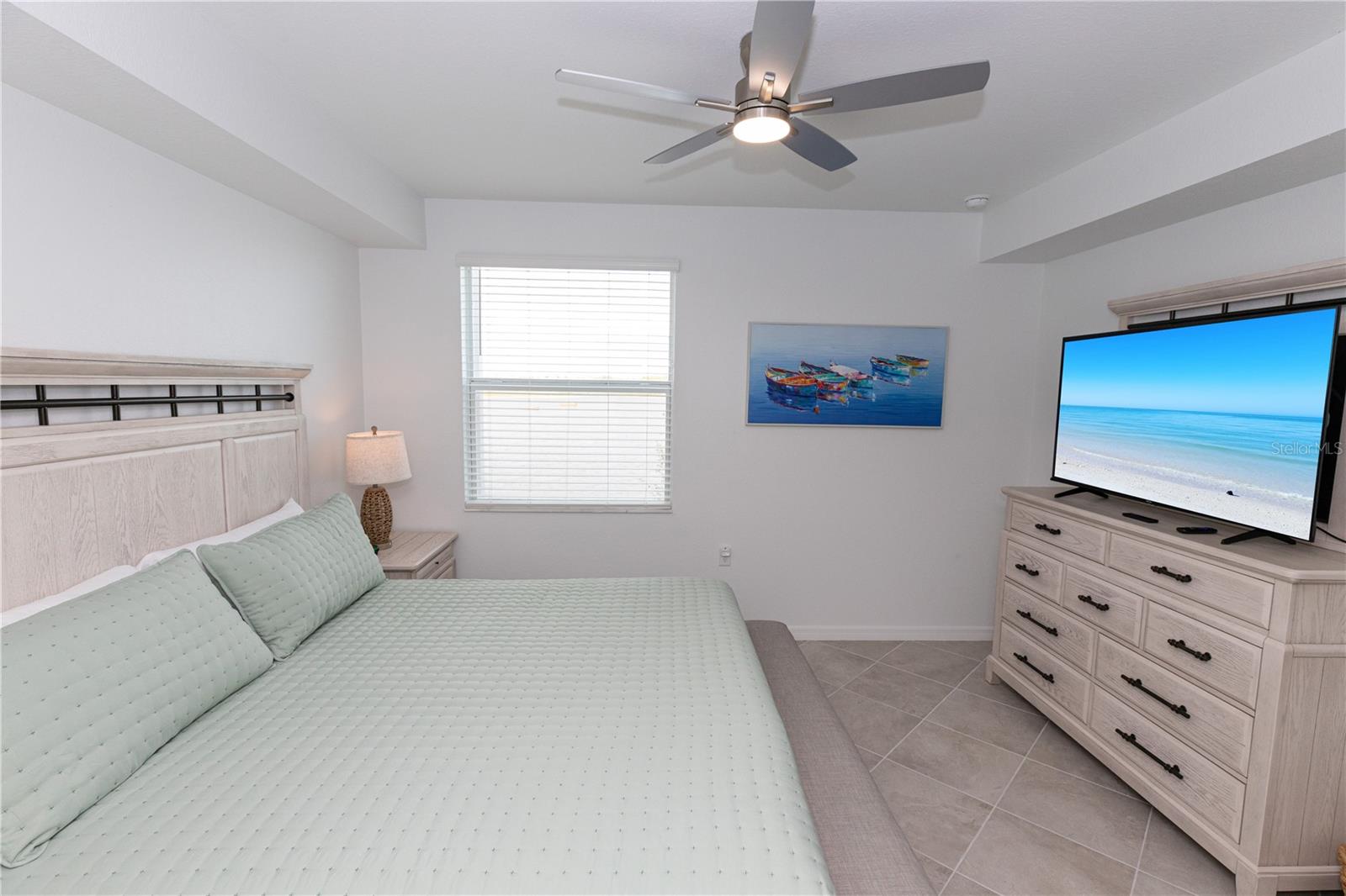 Image 5 of 23 For 15375 Green Acres Avenue 2228