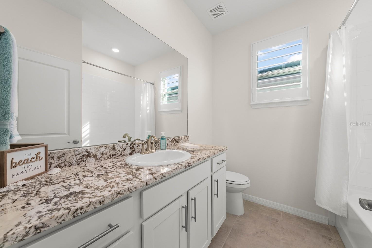 Image 25 of 57 For 18244 Cropside Trail