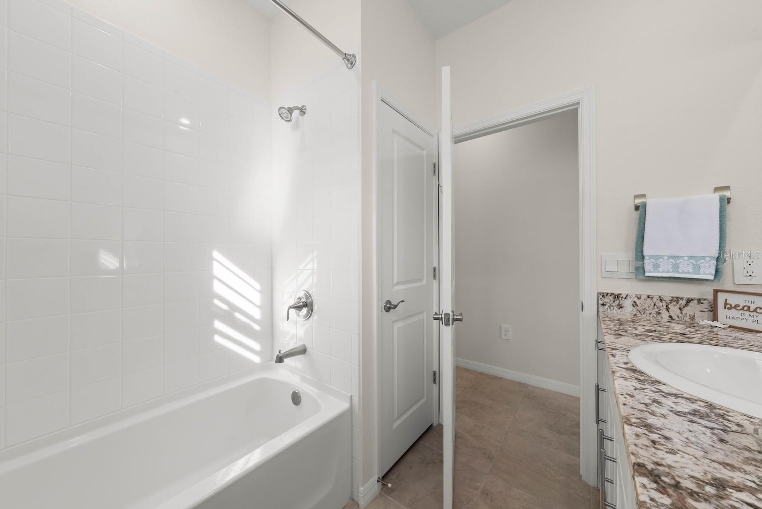 Image 26 of 57 For 18244 Cropside Trail