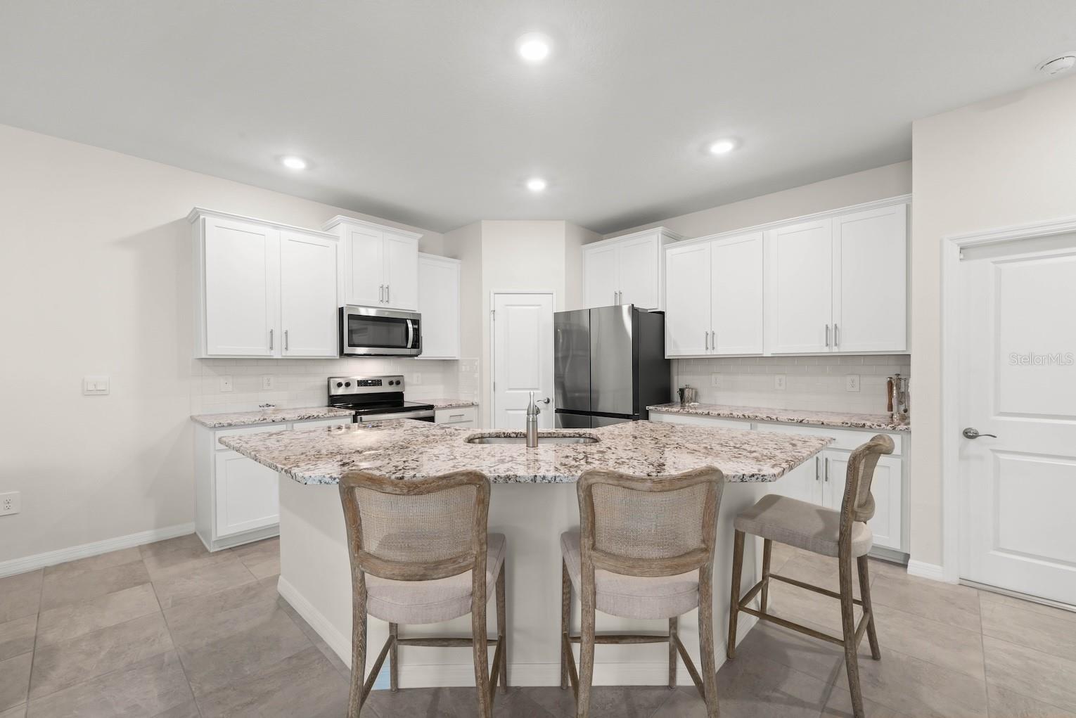 Image 6 of 57 For 18244 Cropside Trail