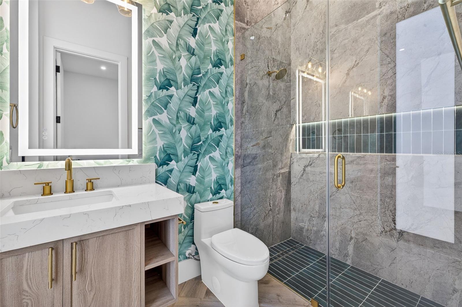 Image 34 of 50 For 1825 37th Avenue