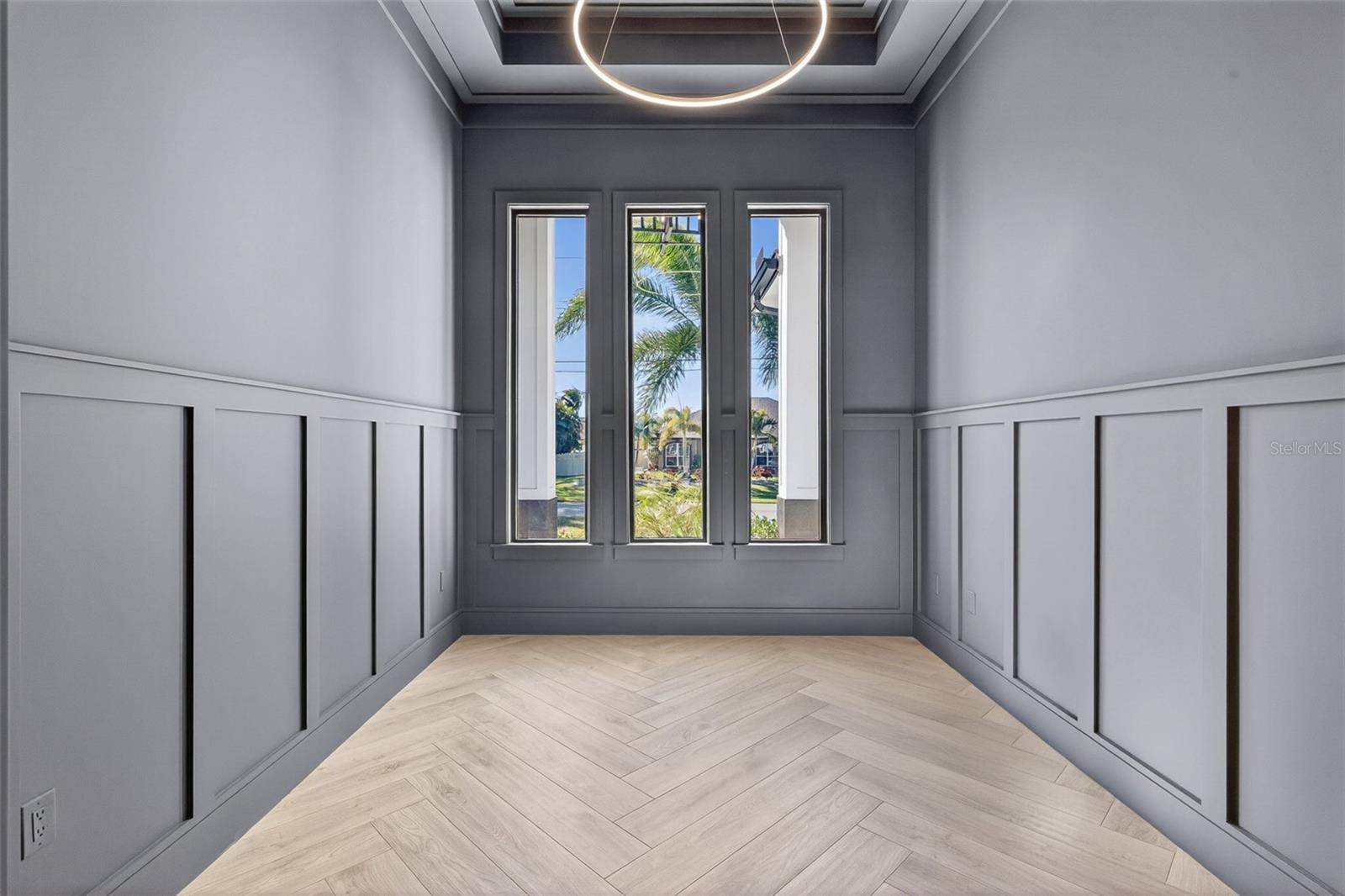 Image 36 of 50 For 1825 37th Avenue