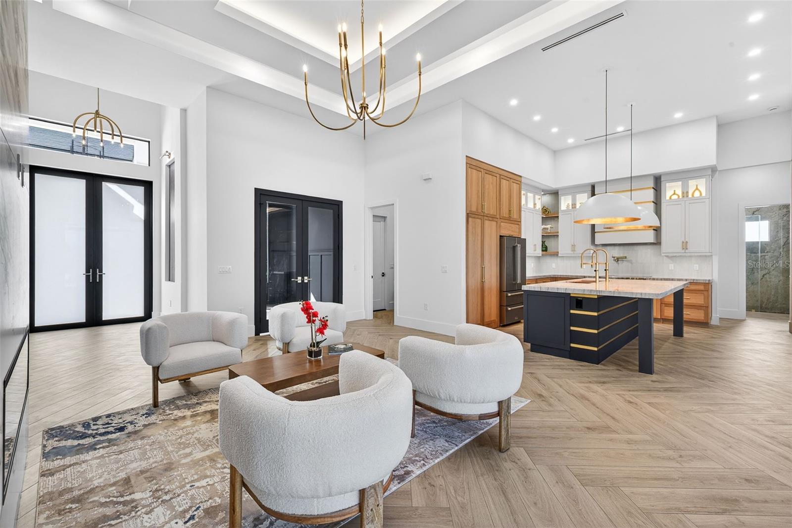 Image 5 of 50 For 1825 37th Avenue