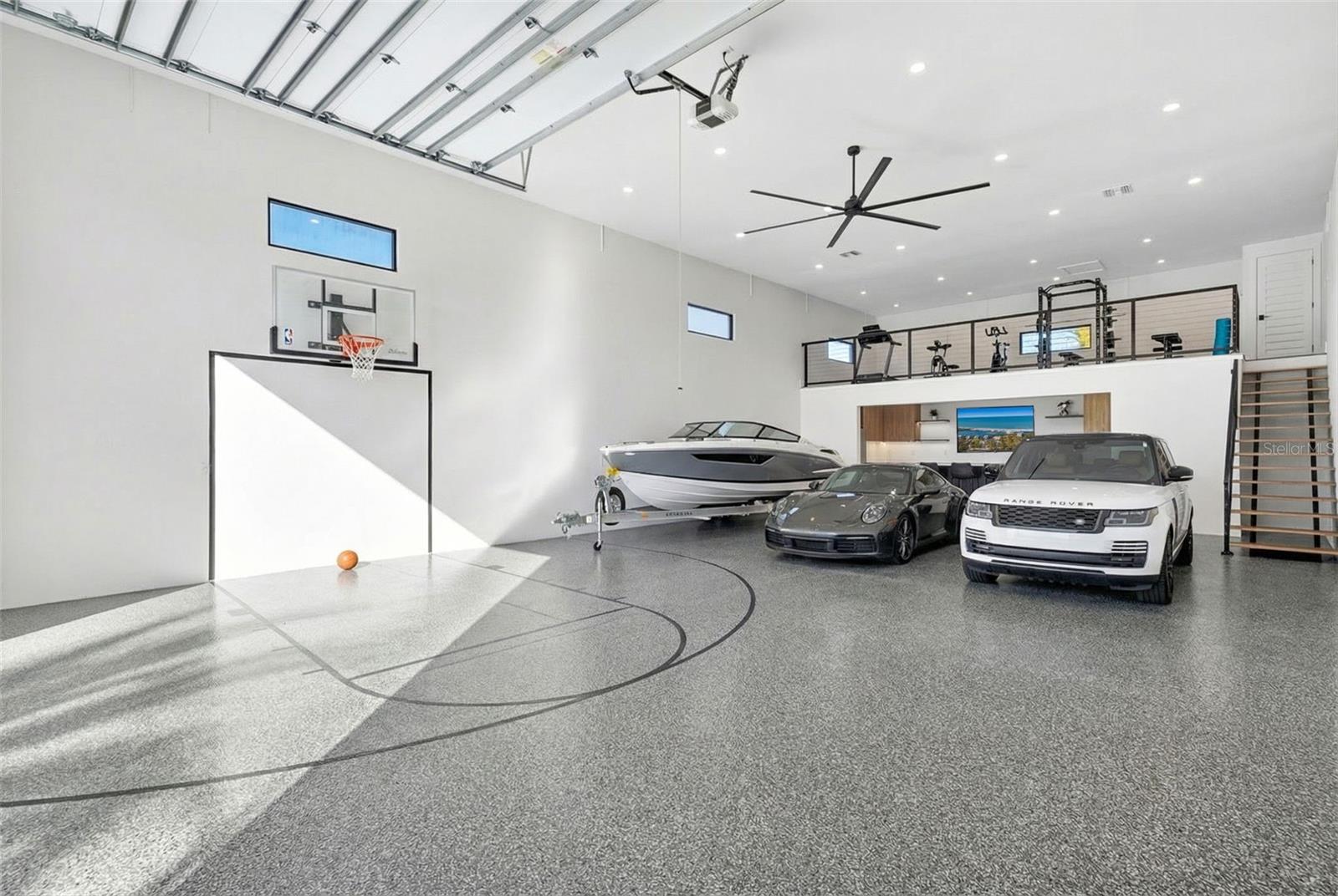 Image 8 of 50 For 1825 37th Avenue