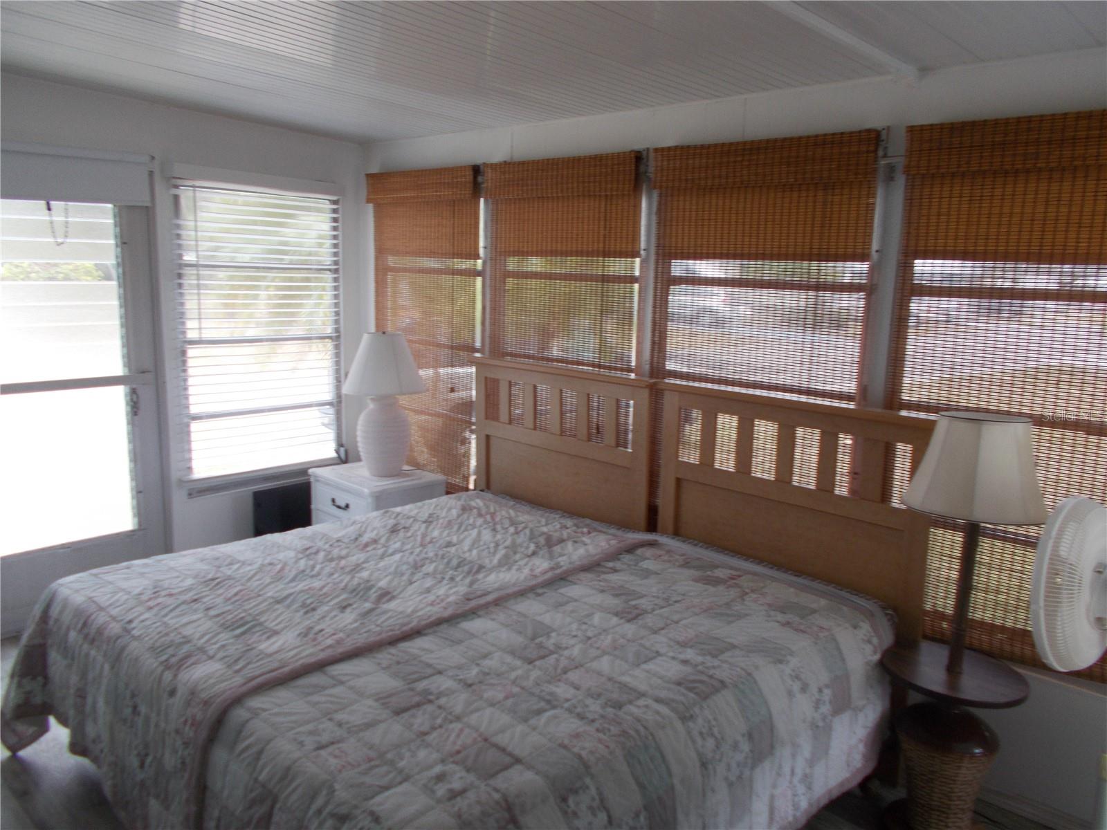 Image 25 of 59 For 6583 Hikina Drive