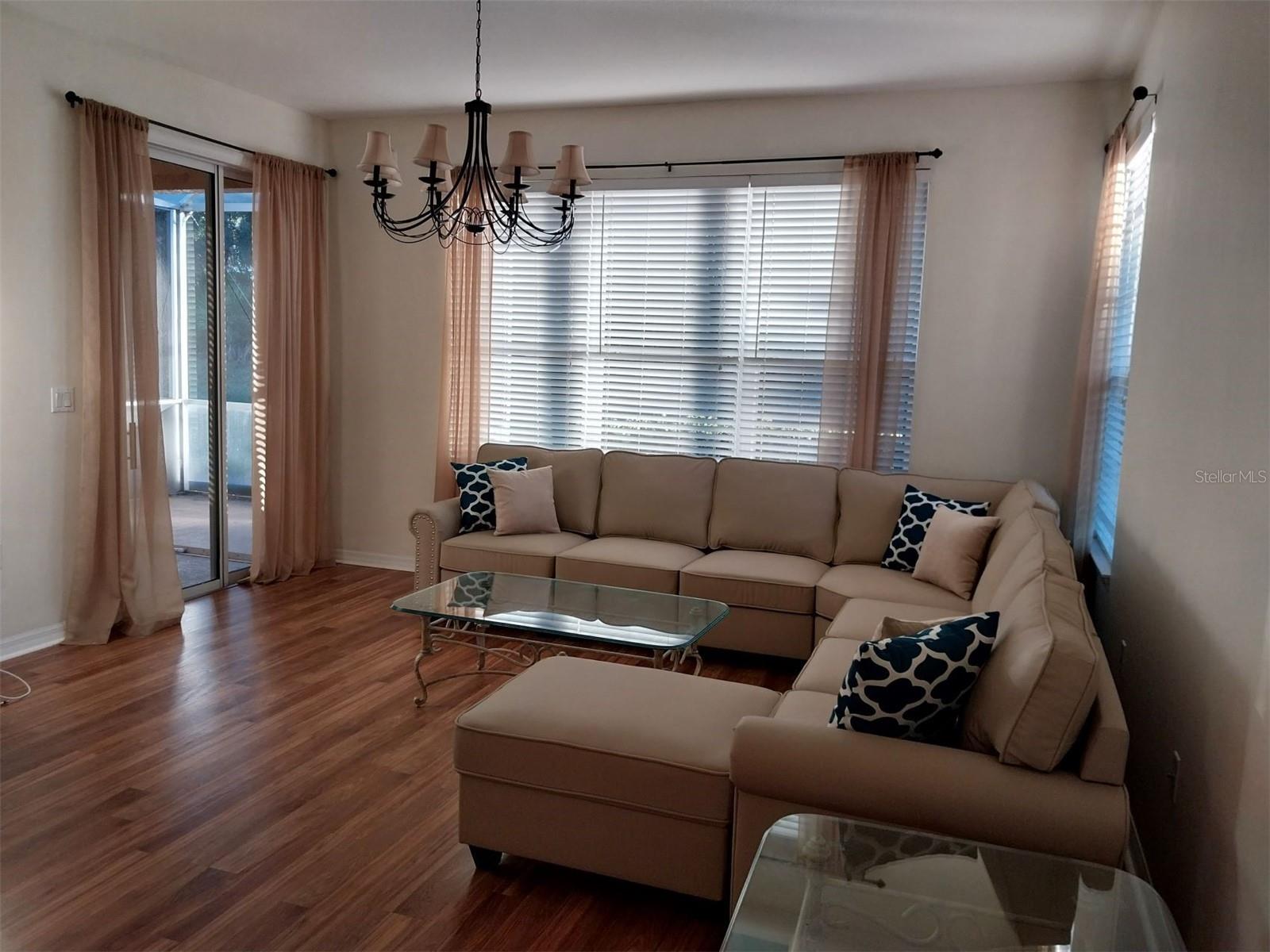 Image 3 of 15 For 5641 Hidden Oak Court