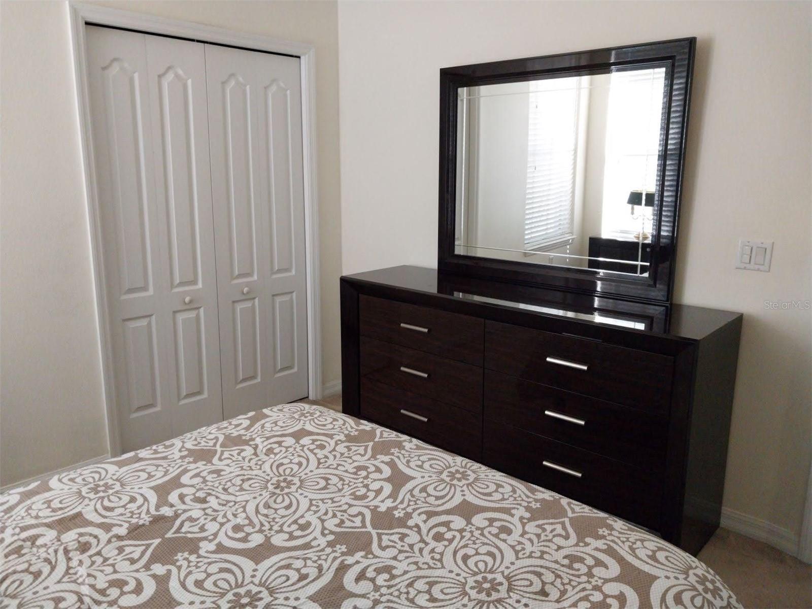 Image 9 of 15 For 5641 Hidden Oak Court