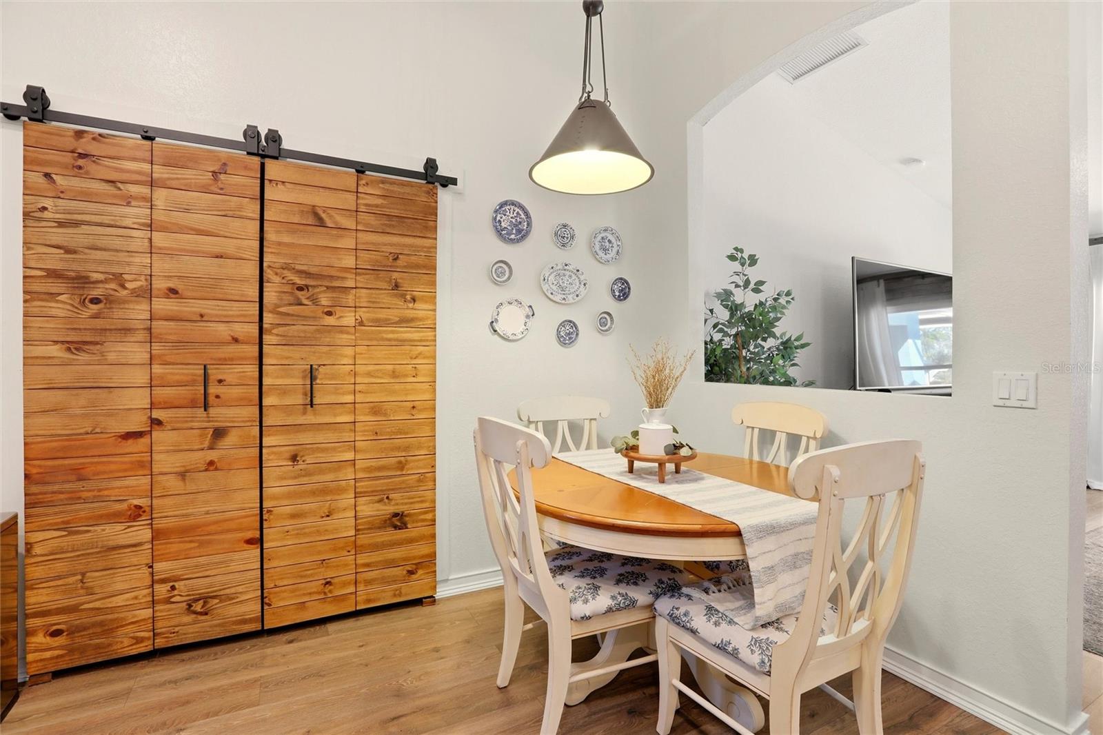 Image 12 of 33 For 4399 Amari Road